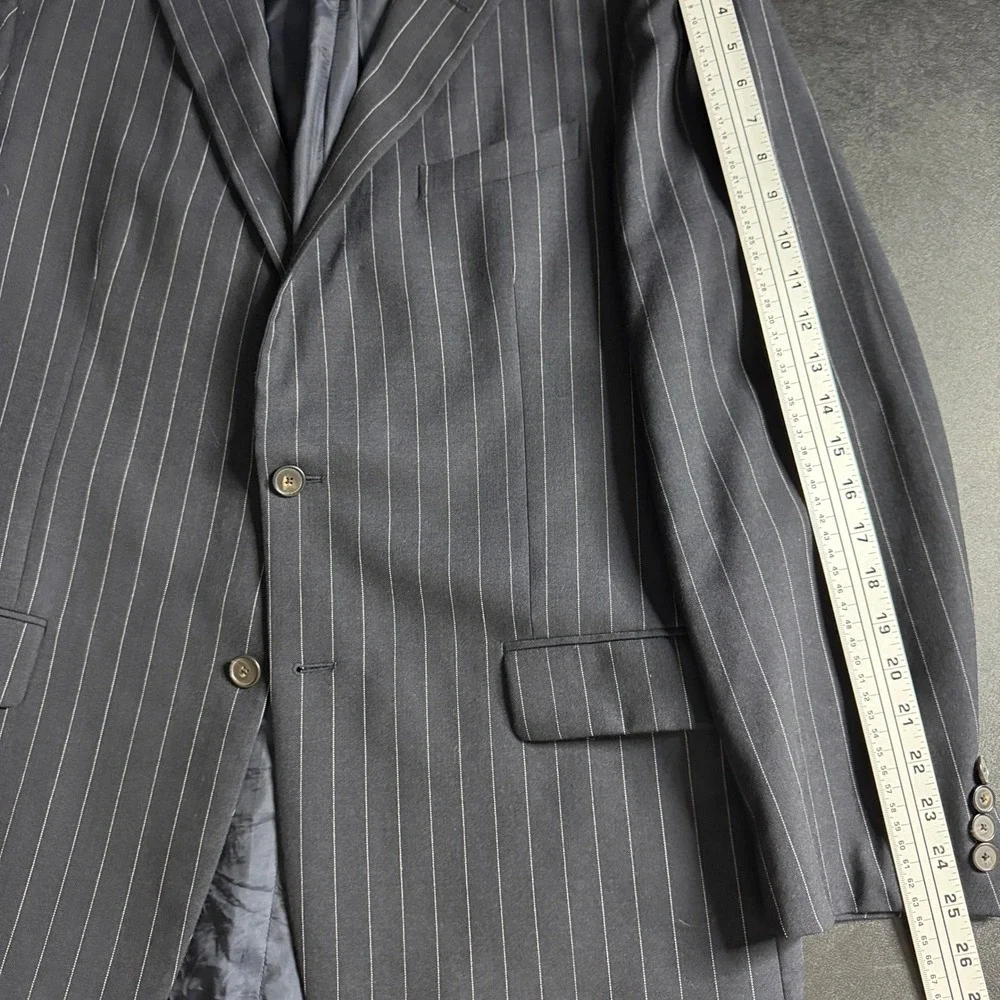 Façonnable Men's 100% Wool (56 EU)‎ 44L 32W Pinstripe Two-Piece Suit Classic Fit